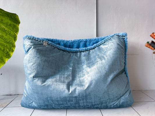 | READY TO SHIP | Baby blue marble velvet size L FLOOF FOR PEOPLE
